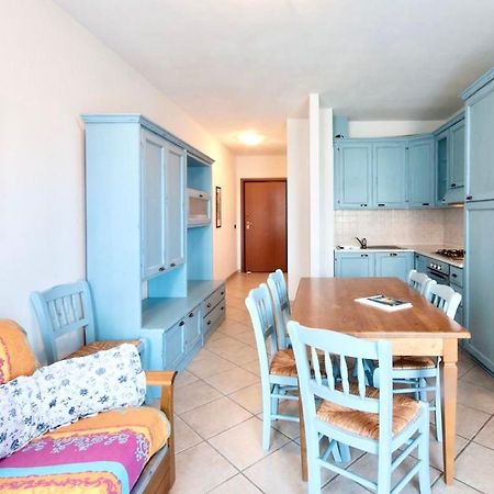 Isa-Apartments 4 Beds In Residence With Swimming-Pool In San Vincenzo, Just 600 Meters From The Sea Esterno foto